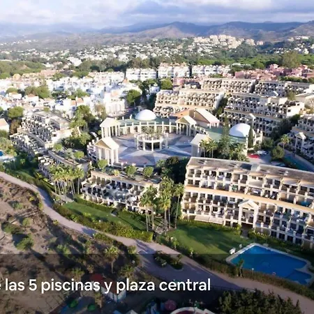 Luxury Apartment-studio In Marbella! マルベーリャ